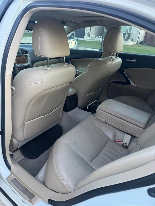 2007 Lexus IS 2nd Gen - Image 6 of 16