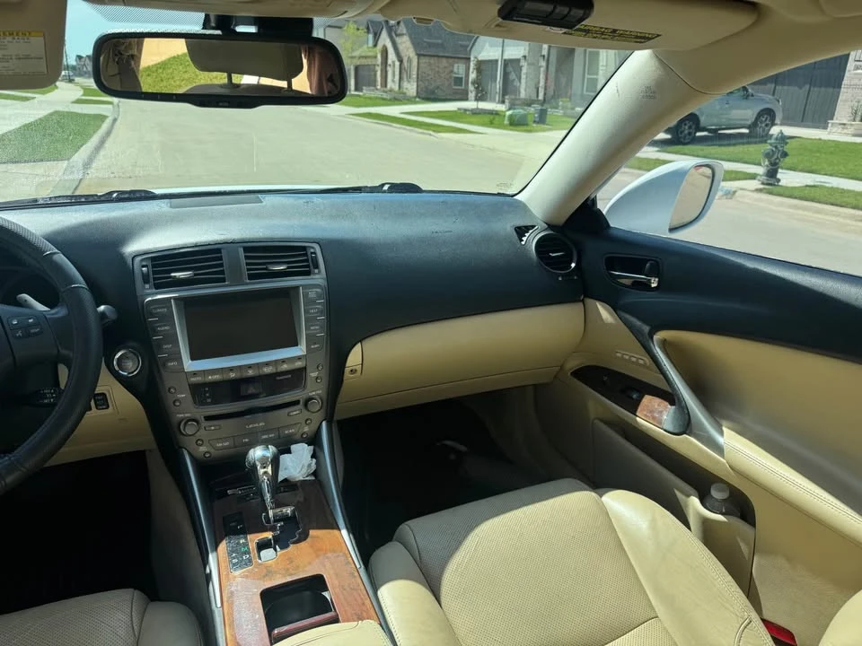 2007 Lexus IS 2nd Gen - Image 14 of 16