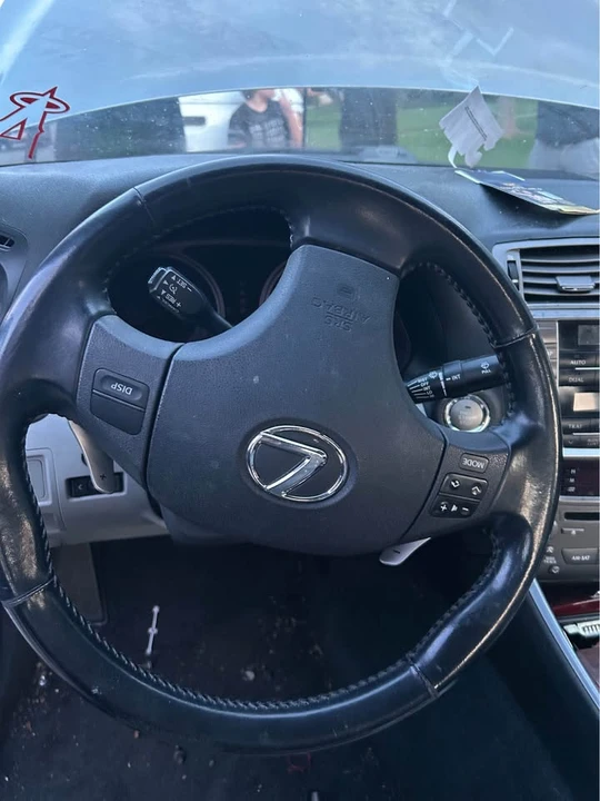2007 Lexus IS 2nd Gen - Image 5 of 10