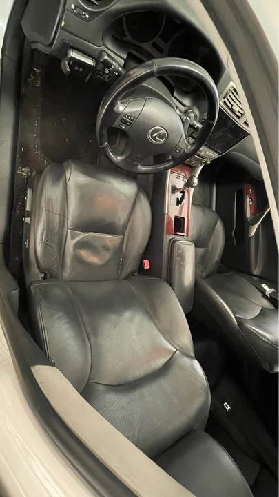 2007 Lexus IS 2nd Gen - Image 10 of 13