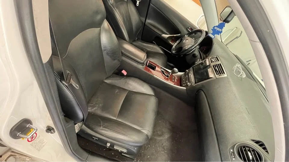 2007 Lexus IS 2nd Gen - Image 9 of 13
