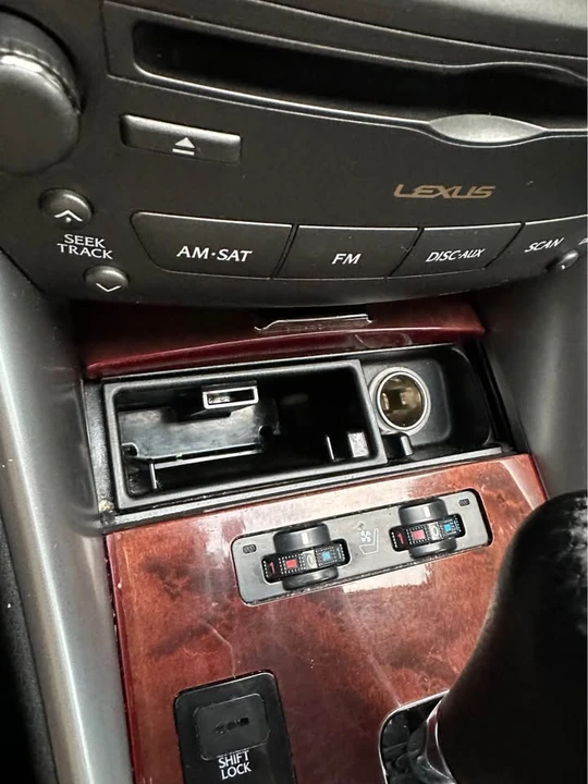 2007 Lexus IS 2nd Gen - Image 17 of 20