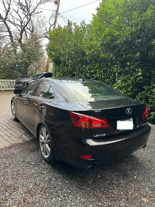 2007 Lexus IS 2nd Gen - Image 4 of 20