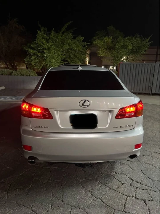 2007 Lexus IS 2nd Gen - Image 4 of 20