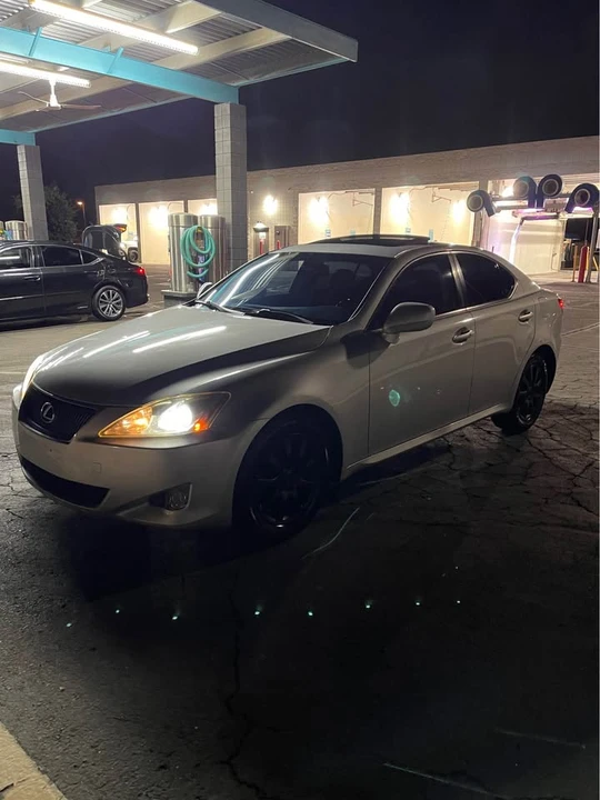 2007 Lexus IS 2nd Gen - Image 6 of 20