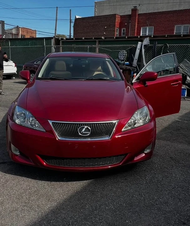2007 Lexus IS 2nd Gen - Image 5 of 9