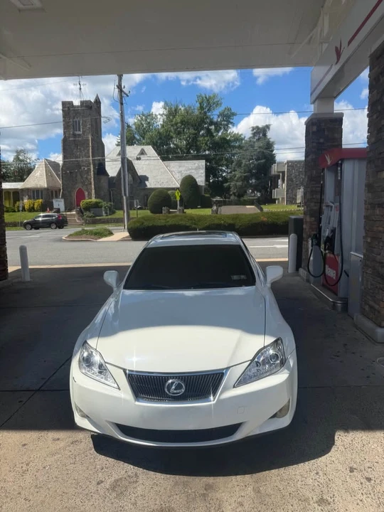 2007 Lexus IS 2nd Gen - Image 4 of 7