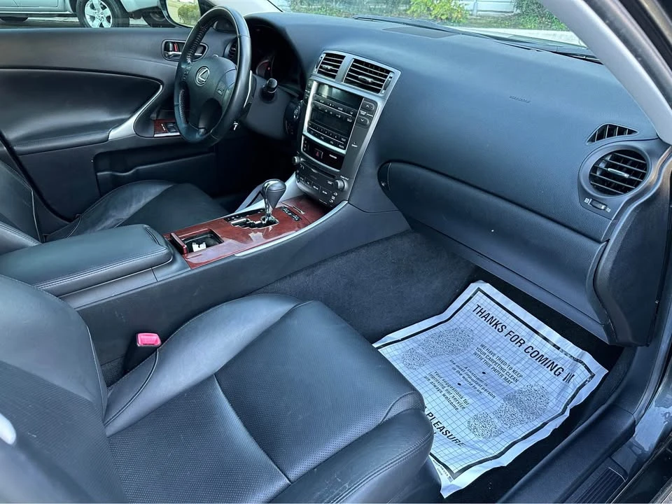 2007 Lexus IS 2nd Gen - Image 10 of 19