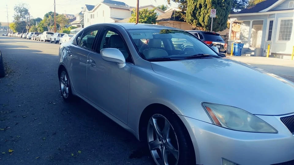 2007 Lexus IS 2nd Gen - Image 13 of 20
