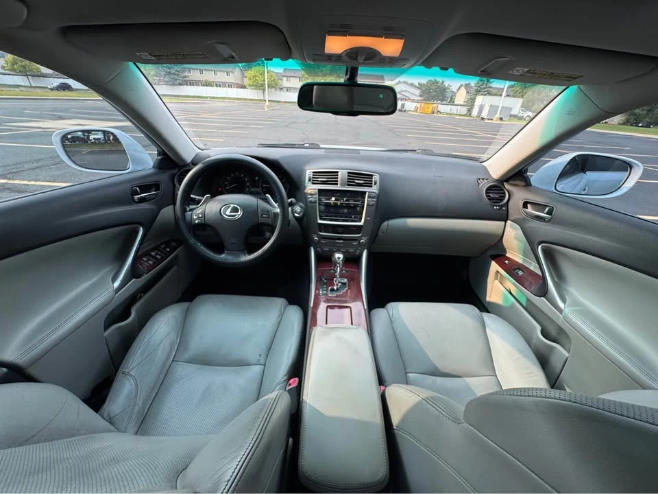 2007 Lexus IS 2nd Gen - Image 13 of 18