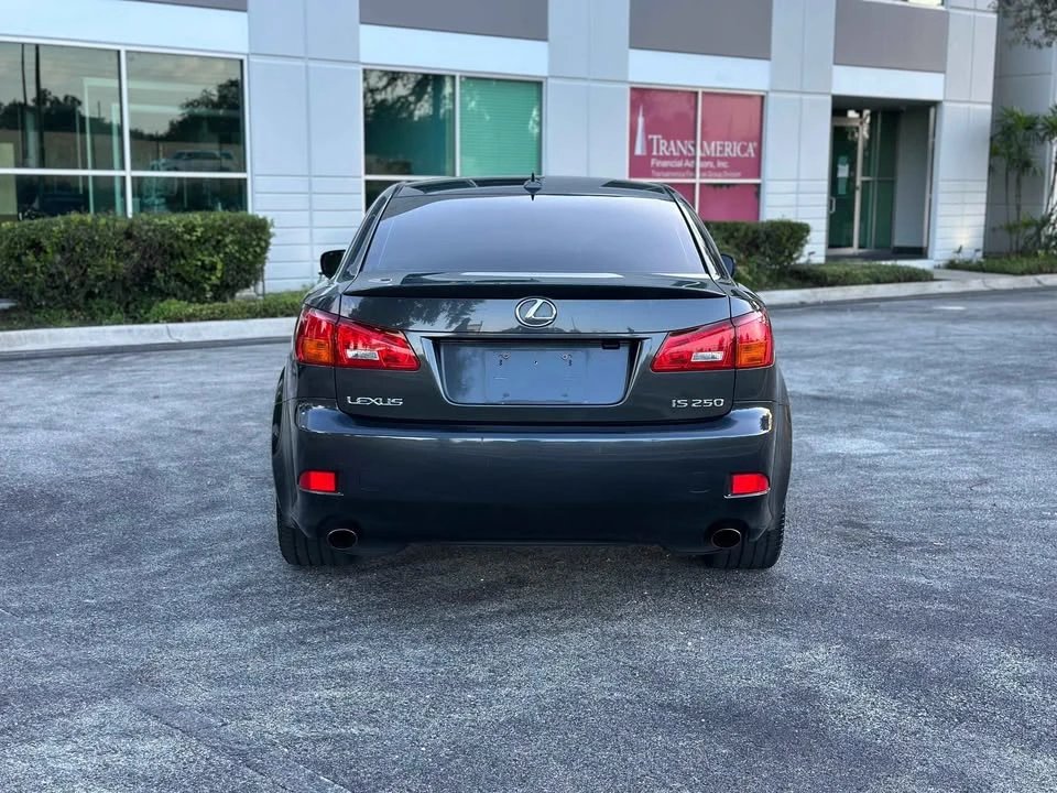 2007 Lexus IS 2nd Gen - Image 6 of 17