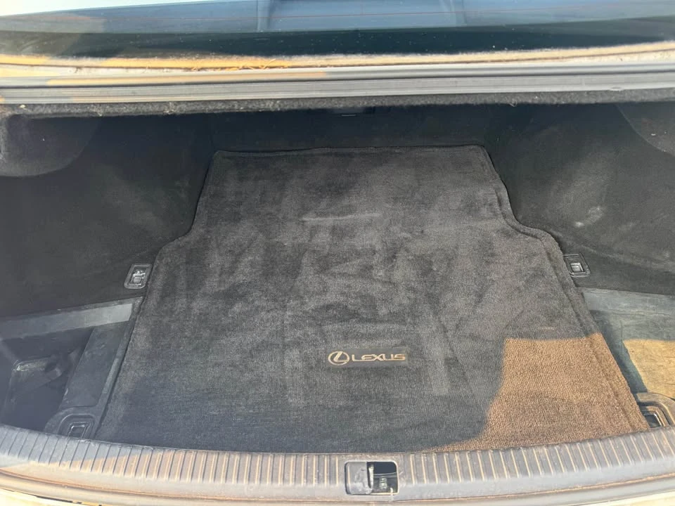 2007 Lexus IS 2nd Gen - Image 10 of 18