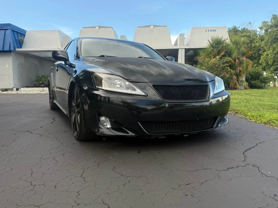 2007 Lexus IS 2nd Gen - Image 2 of 5