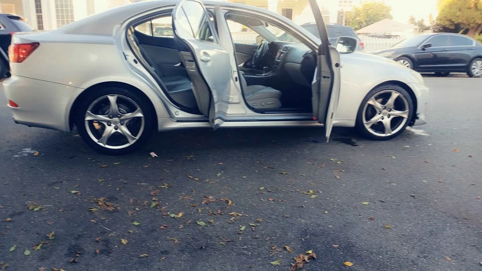 2007 Lexus IS 2nd Gen - Image 6 of 20