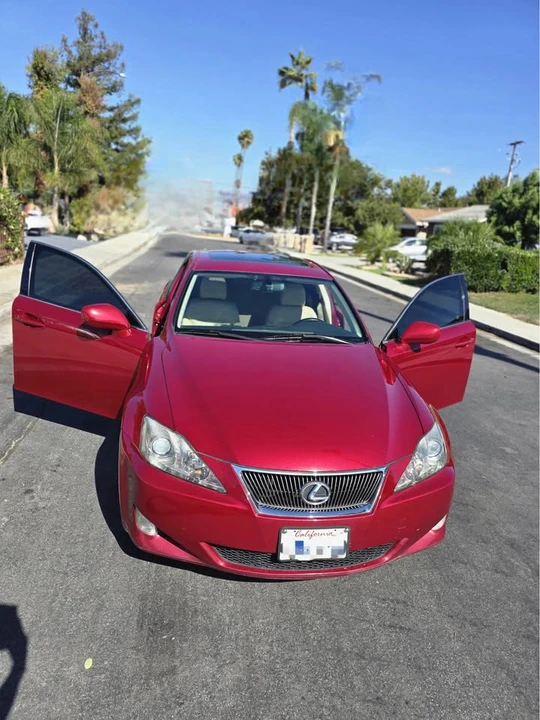 2007 Lexus IS 2nd Gen - Image 4 of 16