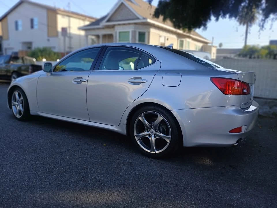 2007 Lexus IS 2nd Gen - Image 3 of 20
