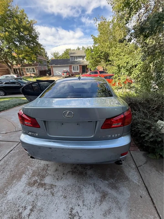 2007 Lexus IS 2nd Gen - Image 4 of 9