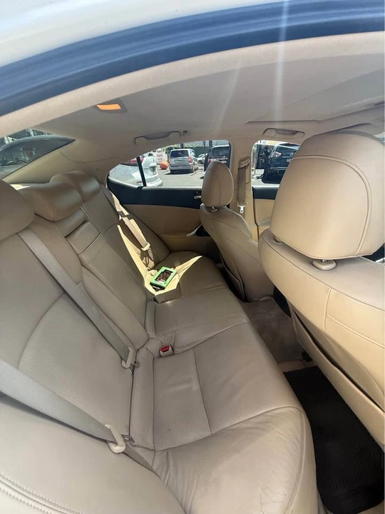 2007 Lexus IS 2nd Gen - Image 6 of 7
