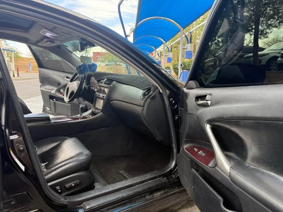2007 Lexus IS 2nd Gen - Image 6 of 11