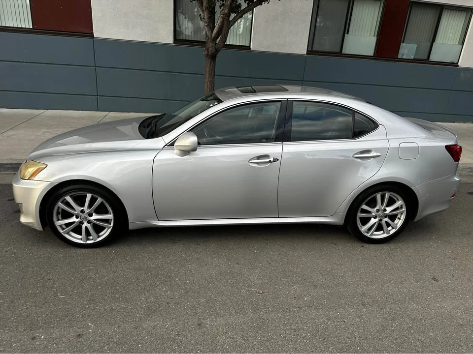 2007 Lexus IS 2nd Gen - Image 3 of 6