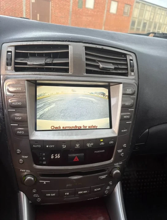 2007 Lexus IS 2nd Gen - Image 14 of 18