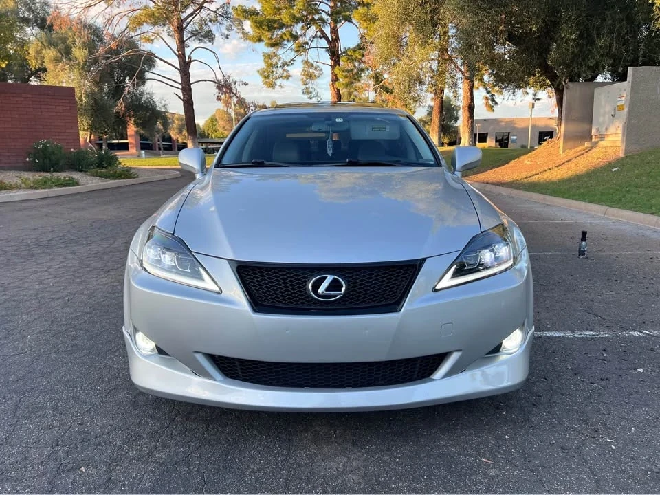 2007 Lexus IS 2nd Gen - Image 12 of 17