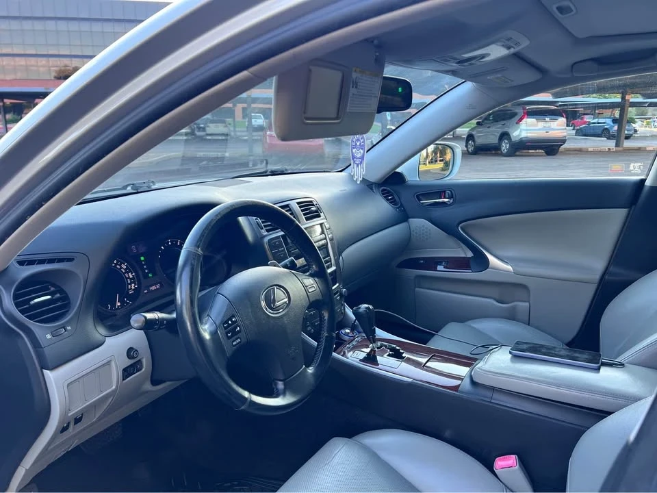 2007 Lexus IS 2nd Gen - Image 3 of 17