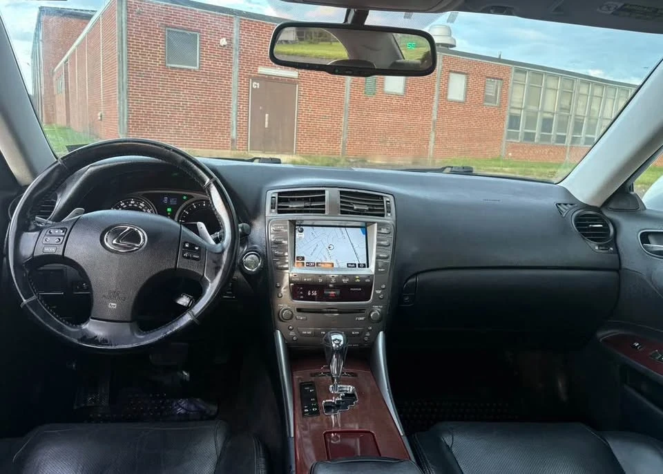 2007 Lexus IS 2nd Gen - Image 12 of 18