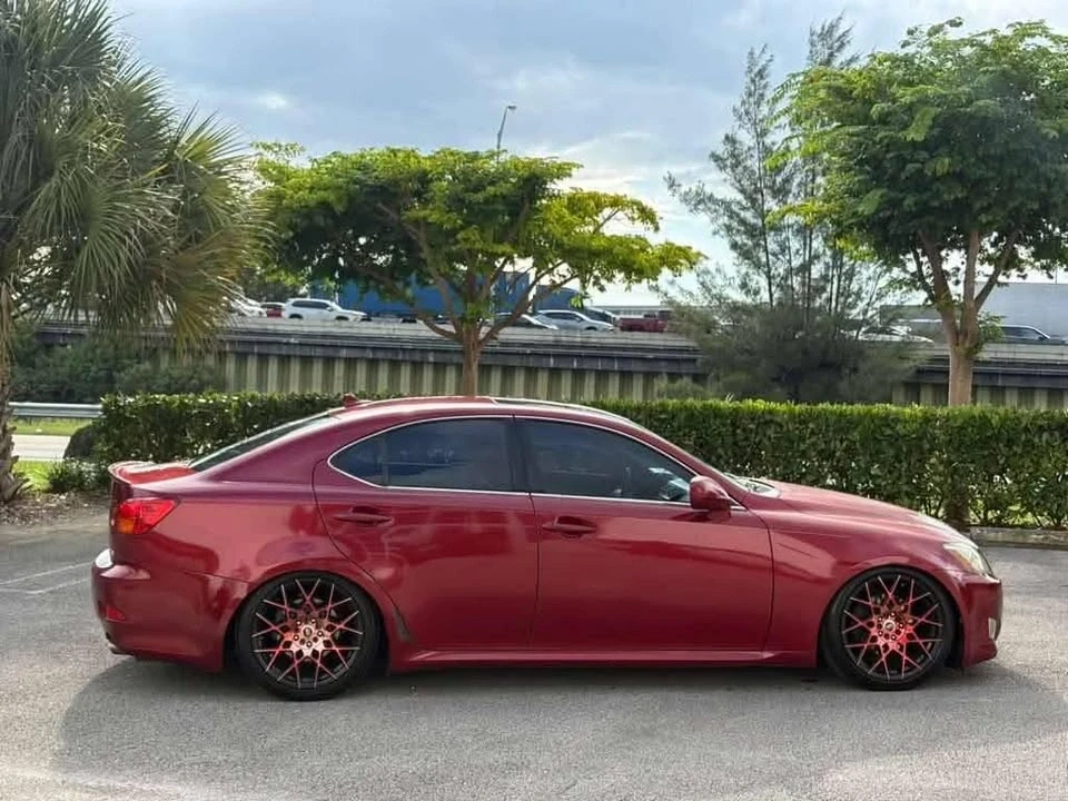 2007 Lexus IS 2nd Gen - Image 8 of 10