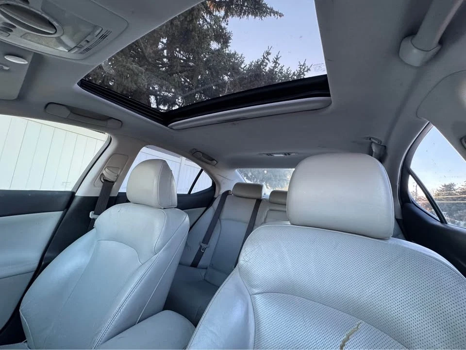 2007 Lexus IS 2nd Gen - Image 5 of 12