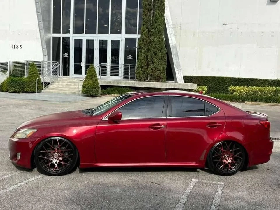 2007 Lexus IS 2nd Gen - Image 2 of 10