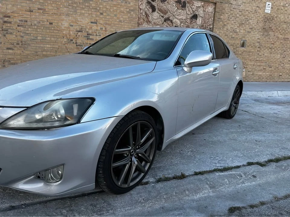 2007 Lexus IS 2nd Gen - Image 4 of 11
