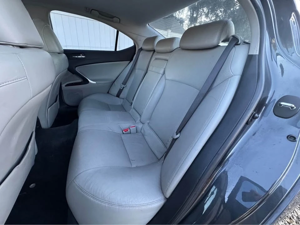 2007 Lexus IS 2nd Gen - Image 8 of 12