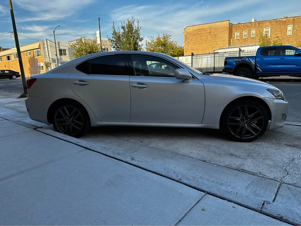 2007 Lexus IS 2nd Gen - Image 5 of 11