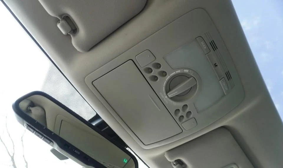 2007 Lexus IS 2nd Gen - Image 5 of 9
