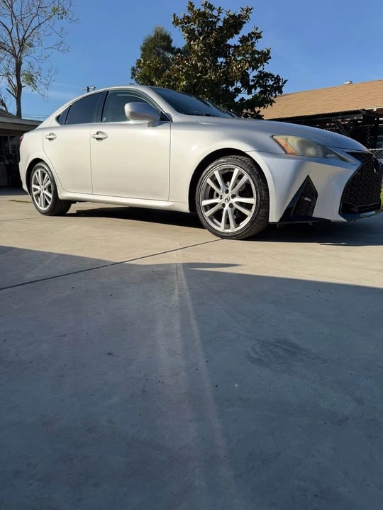 2007 Lexus IS 2nd Gen - Image 6 of 13