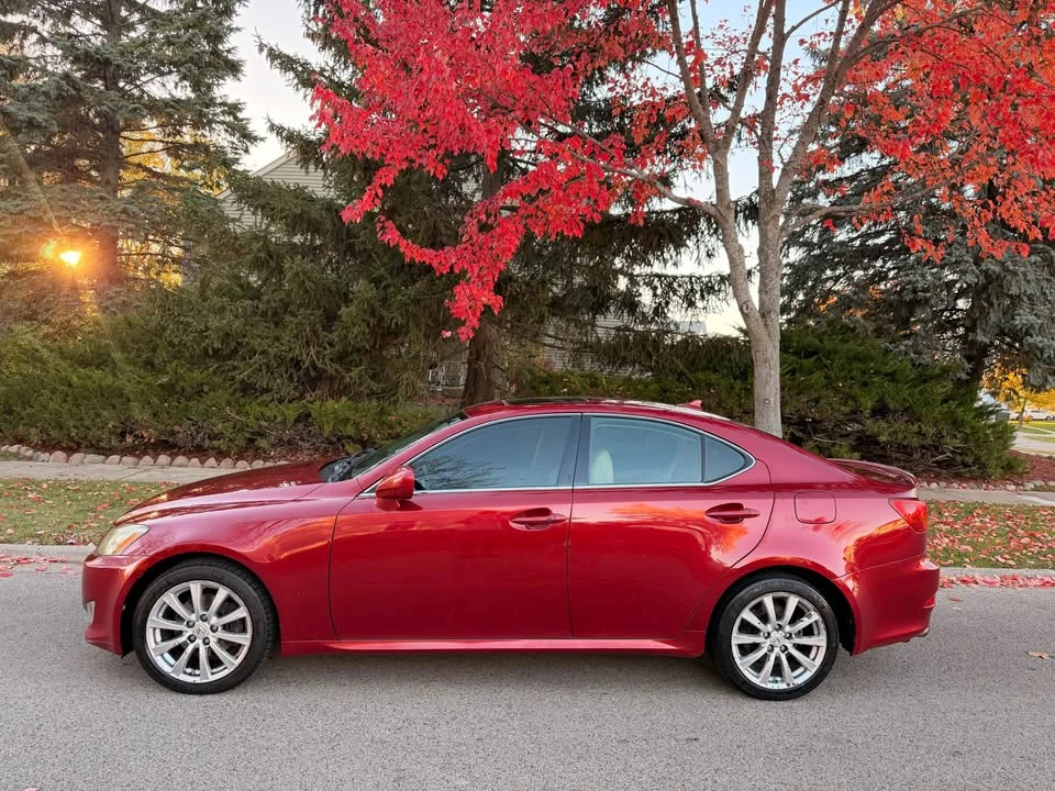 2007 Lexus IS 2nd Gen - Image 2 of 9