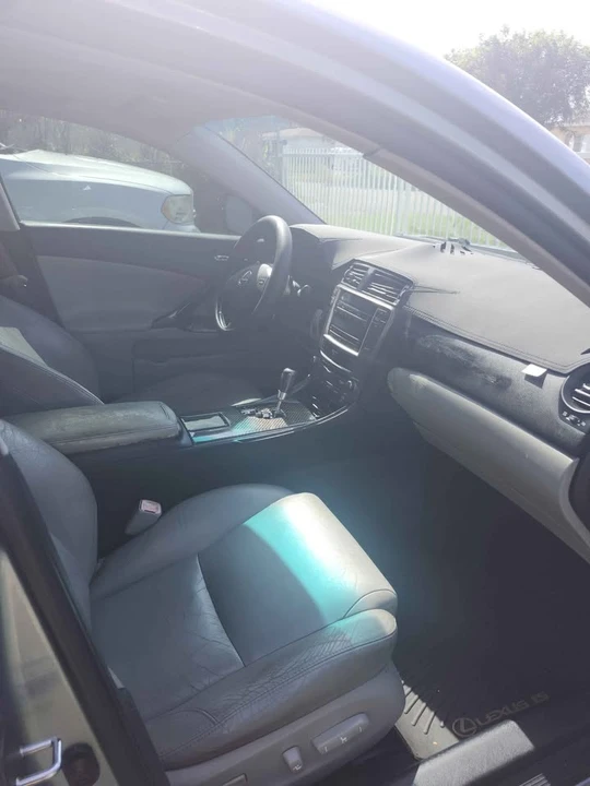 2007 Lexus IS 2nd Gen - Image 6 of 7