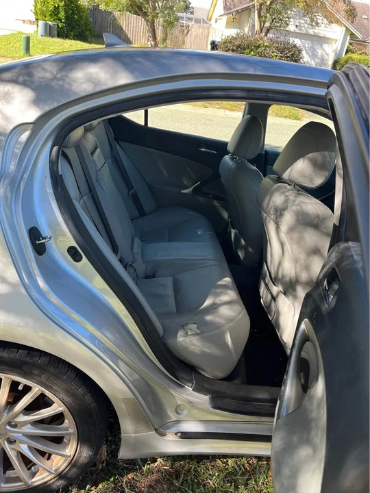 2007 Lexus IS 2nd Gen - Image 4 of 5