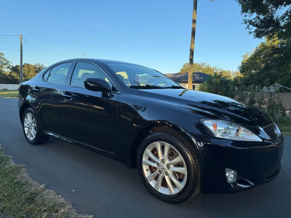 2007 Lexus IS 2nd Gen - Image 10 of 11