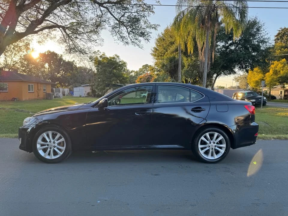 2007 Lexus IS 2nd Gen - Image 11 of 11