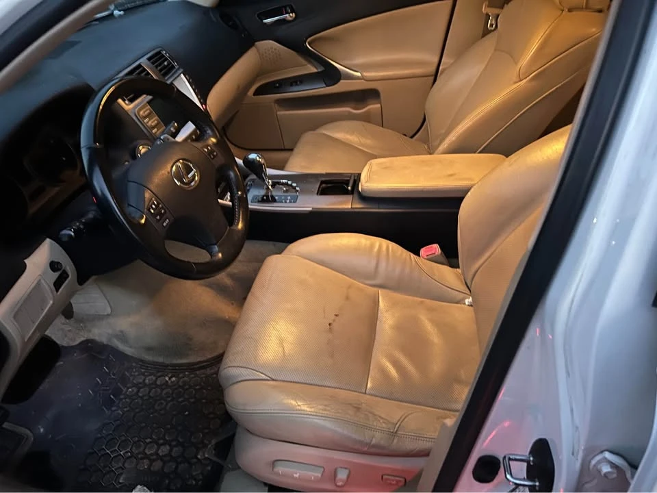 2007 Lexus IS 2nd Gen - Image 10 of 12