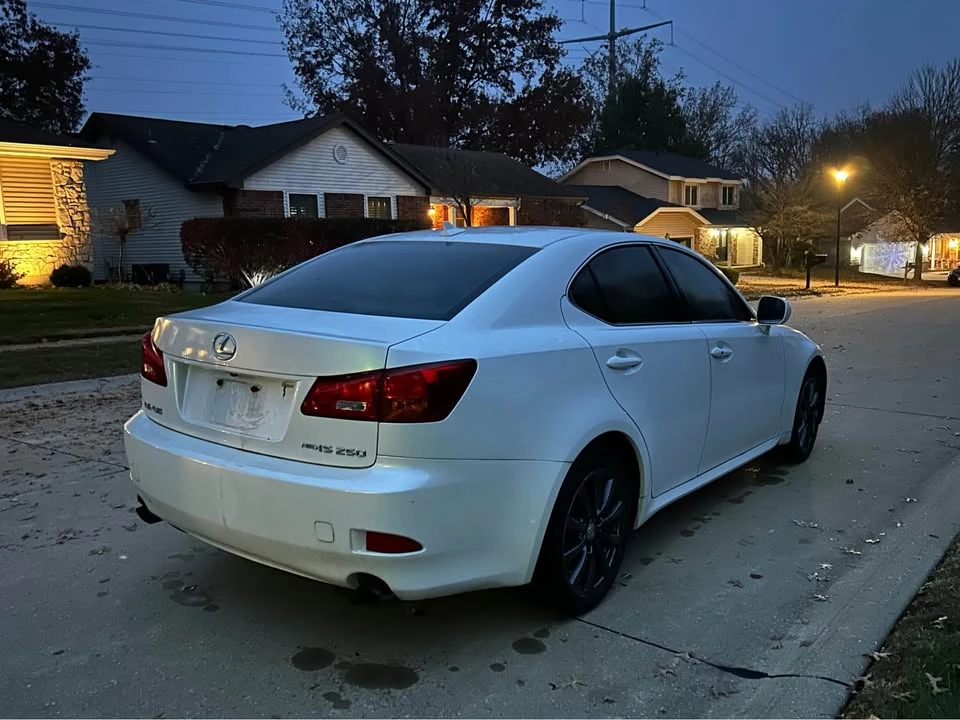 2007 Lexus IS 2nd Gen - Image 2 of 12
