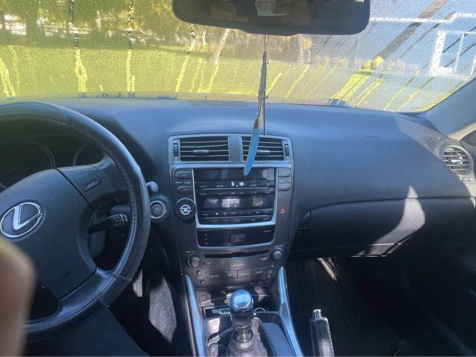 2007 Lexus IS 2nd Gen - Image 8 of 11
