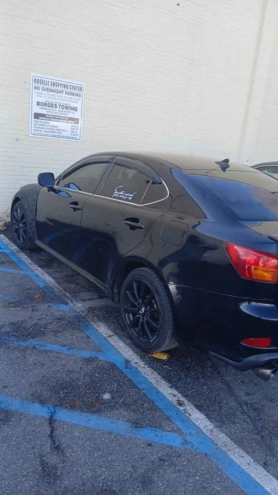 2007 Lexus IS 2nd Gen - Image 2 of 2