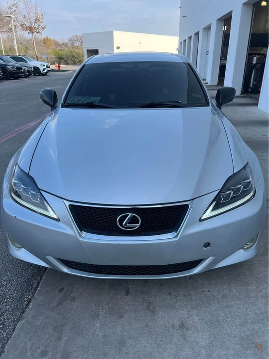 2007 Lexus IS 2nd Gen - Image 2 of 13
