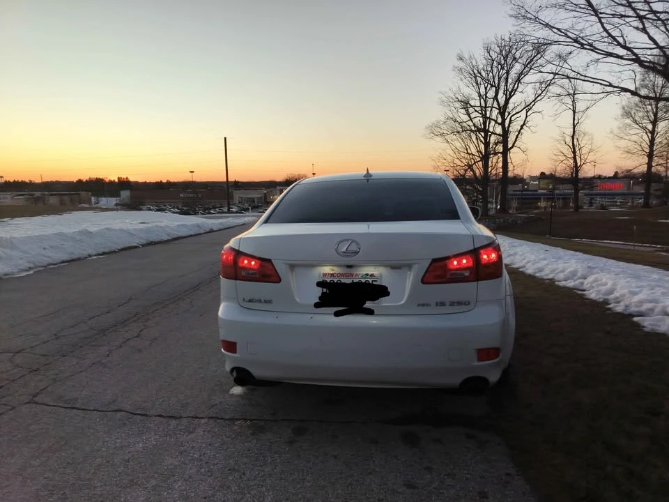 2007 Lexus IS 2nd Gen - Image 4 of 13