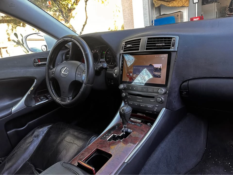 2007 Lexus IS 2nd Gen - Image 10 of 12