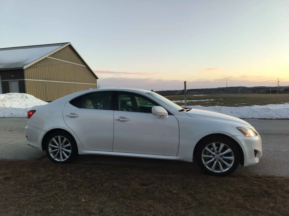 2007 Lexus IS 2nd Gen - Image 6 of 13