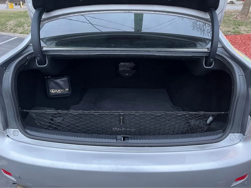2007 Lexus IS 2nd Gen - Image 7 of 8